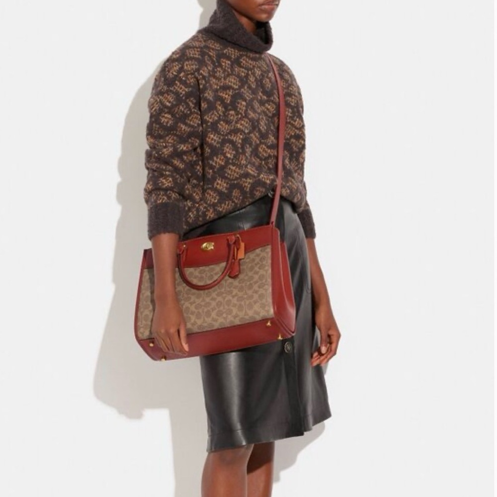Coach Brooke Carryall crossbody Bag signature Tan/Gold hardware compartments - Picture 16 of 16